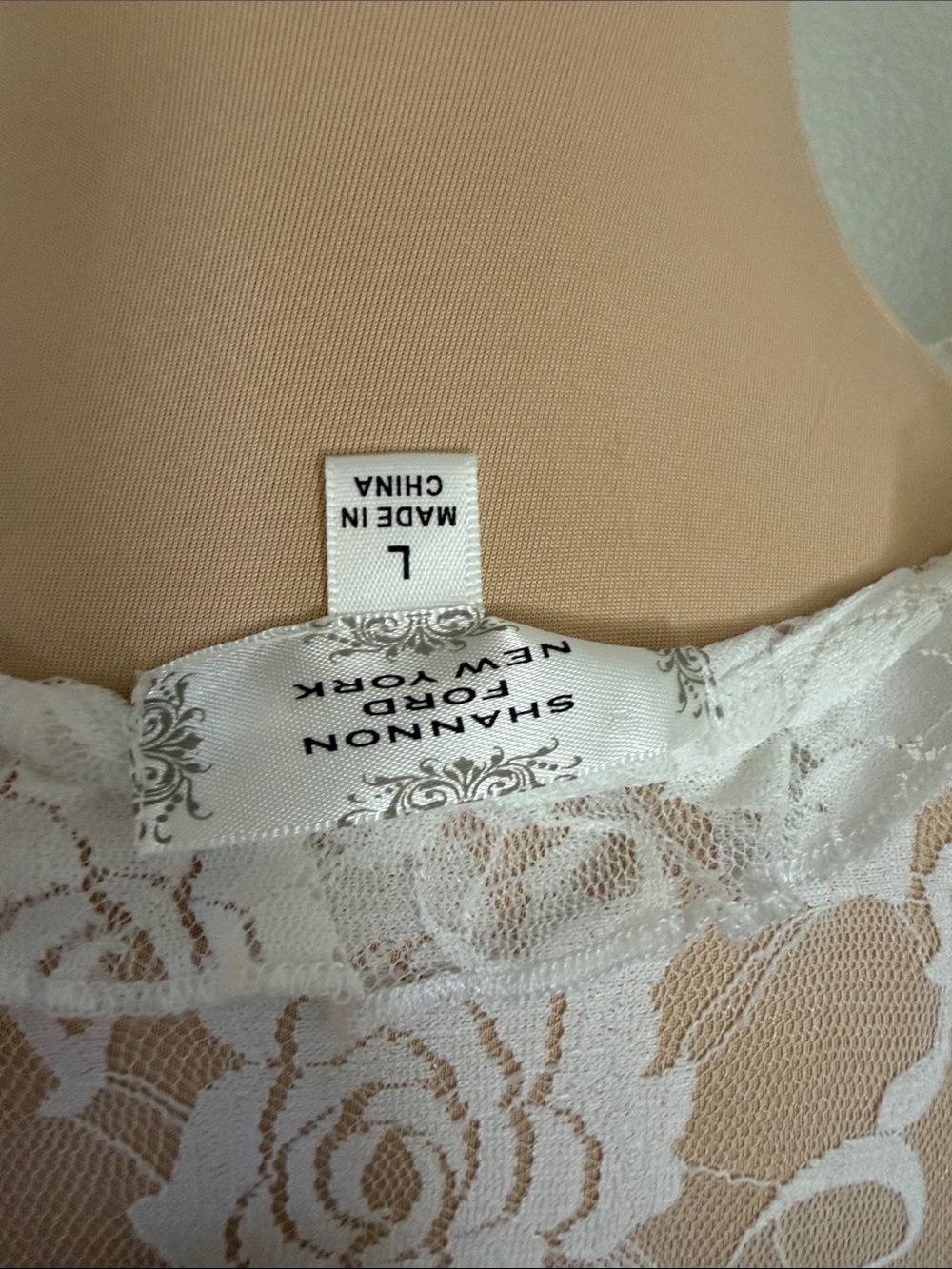 White Lace Peasant Blouse - Feminine V-Neck Top romantic bohemian - Picture 4 of 4